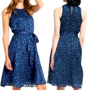 COPY - Banana Republic Sleeveless Black and blue Dress with same fabric belt, s…